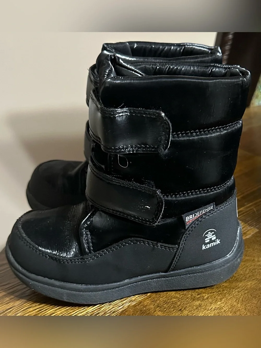 Kamik Kids Black Waterproof Hook-and-Loop Winter Boots. Like new.